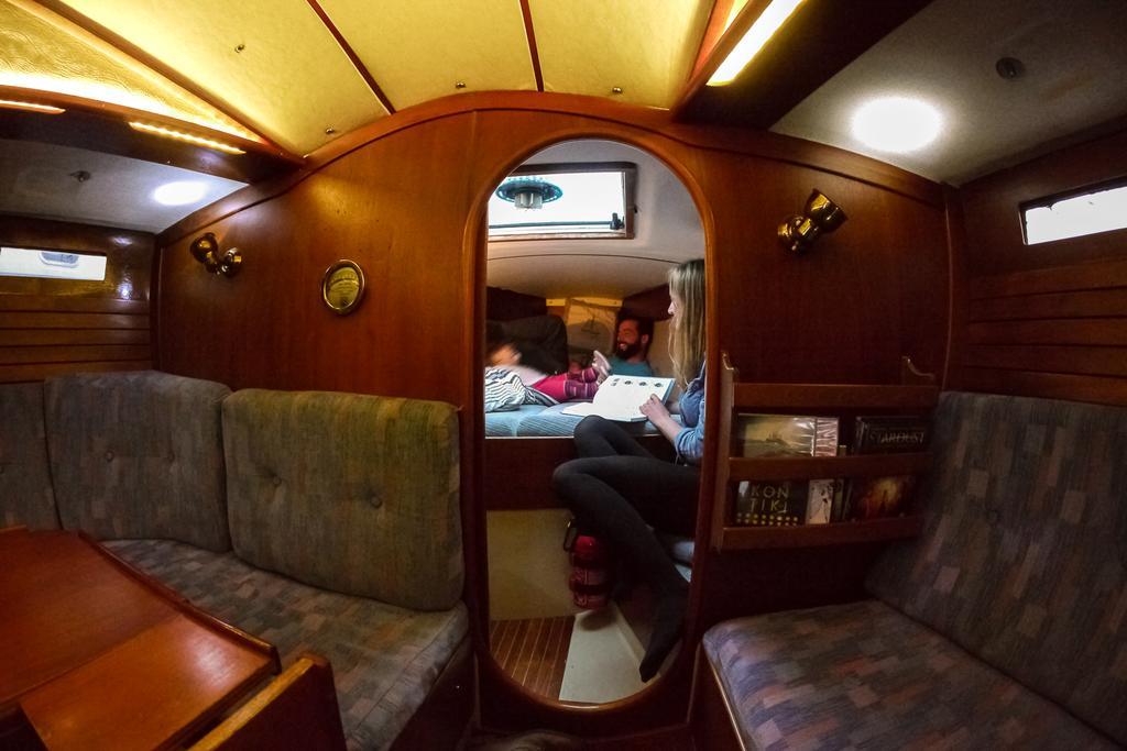 Norwavey, Sleep In A Boat Hotel Krokelvdalen Екстериор снимка